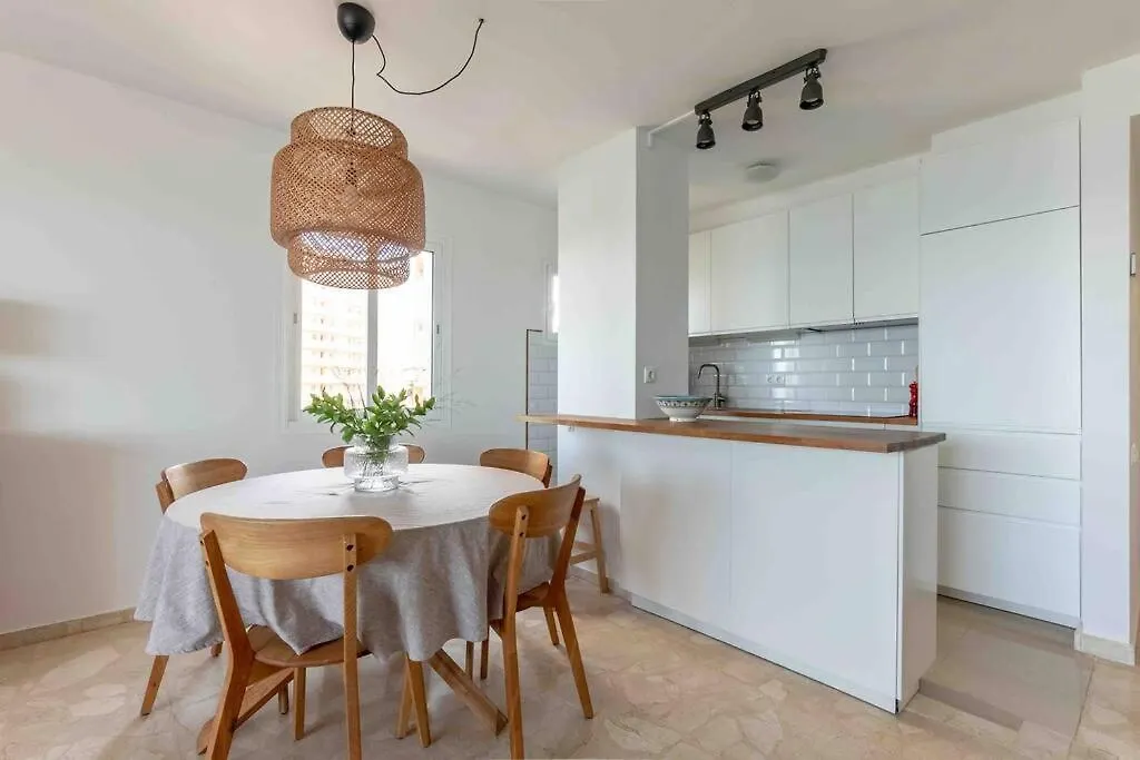 Larycorte, Beautiful 3Bdr Beachfront Apartment Marbella Spain